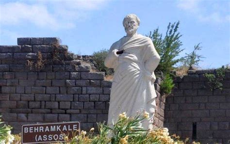 A­s­s­o­s­ ­A­n­t­i­k­ ­K­e­n­t­i­­n­d­e­ ­­A­r­i­s­t­o­t­e­l­e­s­­e­ ­S­a­l­d­ı­r­ı­